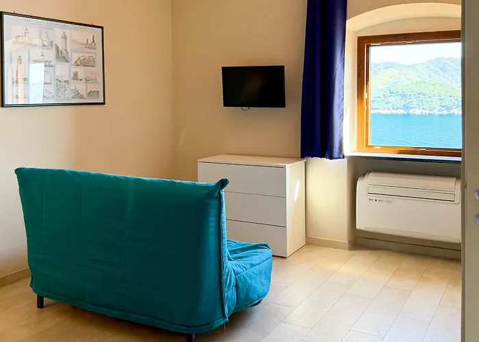 La Del Faro - Helloelba Prázdninový dům Portoferraio