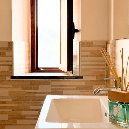 La Del Faro - Helloelba